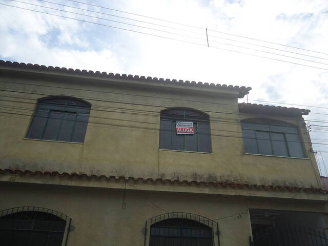 #94 - Apartamento para Locação em Carangola - MG