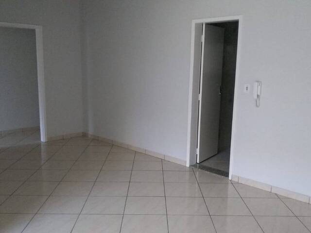 Apartamento para Locação em Carangola - 4