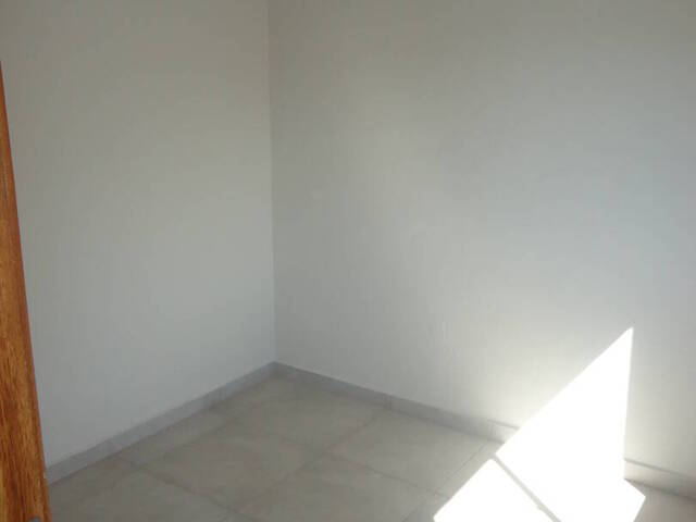 Apartamento para Locação em Carangola - 4