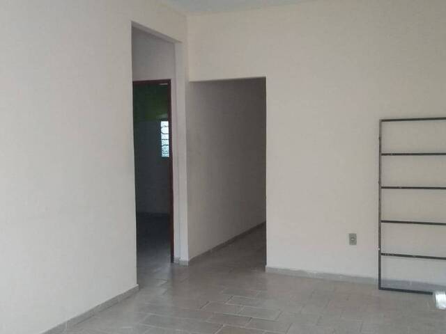 #138 - Casa para Locação em Carangola - MG