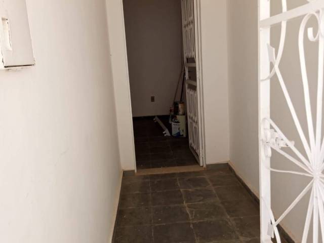 #129 - Casa para Venda em Carangola - MG - 3