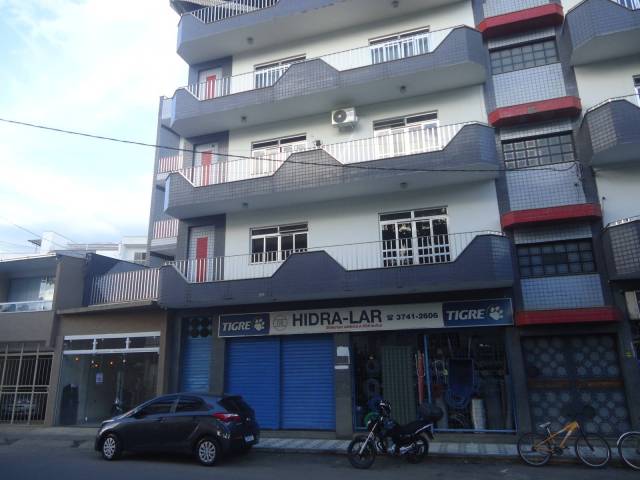 #147 - Apartamento para Locação em Carangola - MG - 2