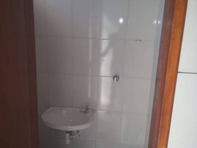 #147 - Apartamento para Locação em Carangola - MG - 3