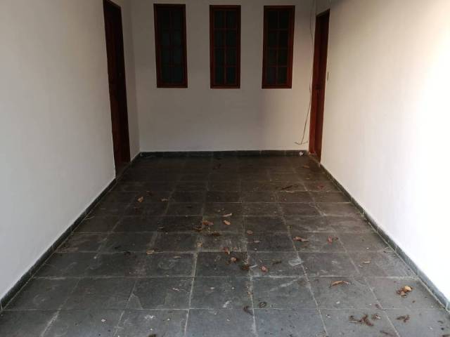 #148 - Casa para Locação em Carangola - MG