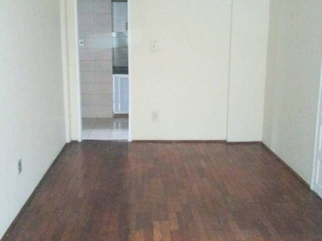 Apartamento para Locação em Carangola - 4